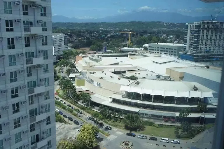 abreeza chills place t2-716 Davao 0*,